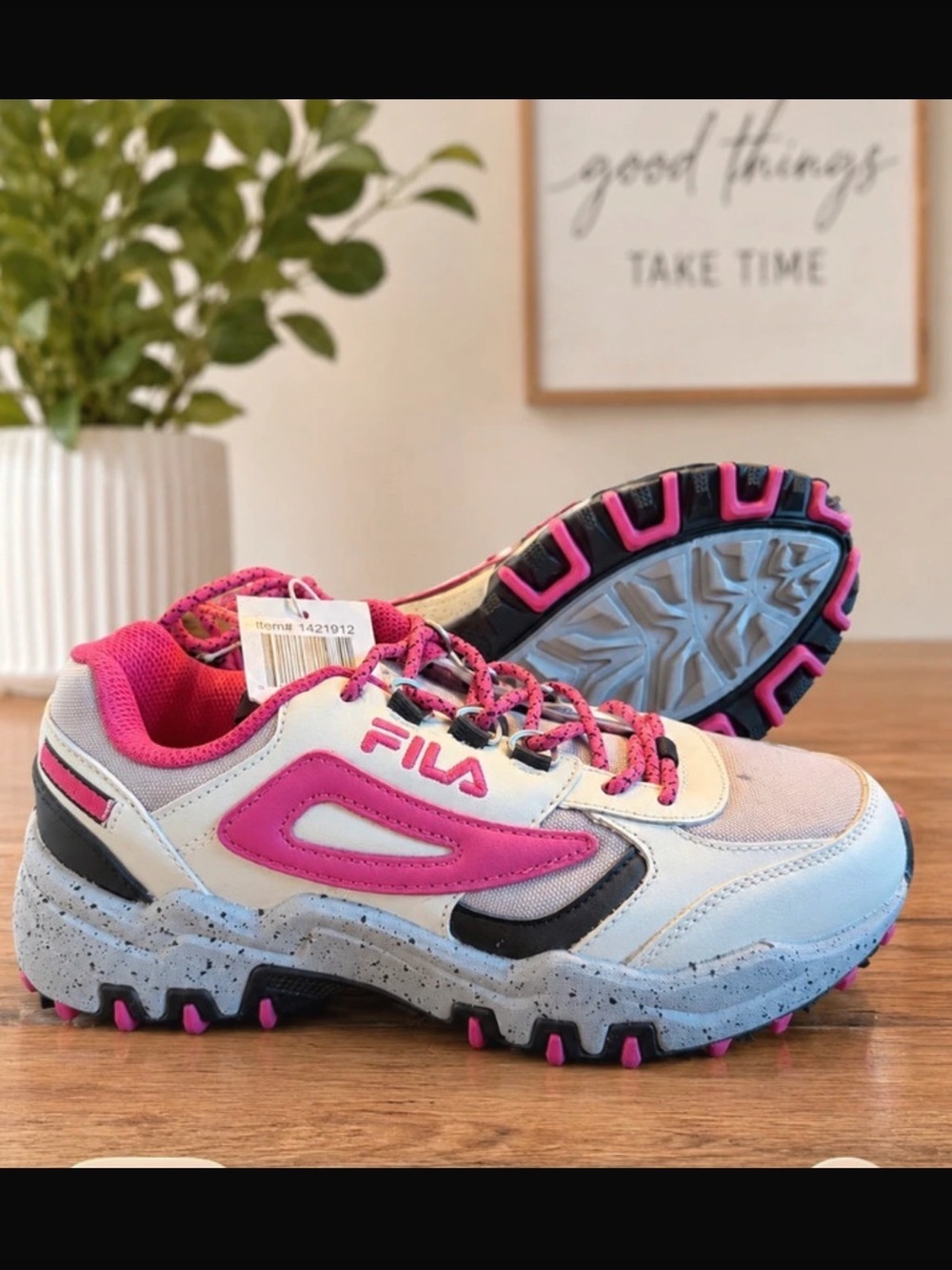 Fila Women's White and Pink Trail Running Sneakers